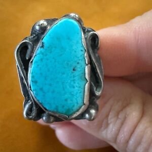VTG Vintage Native Turquoise Sterling Ring size 5.5